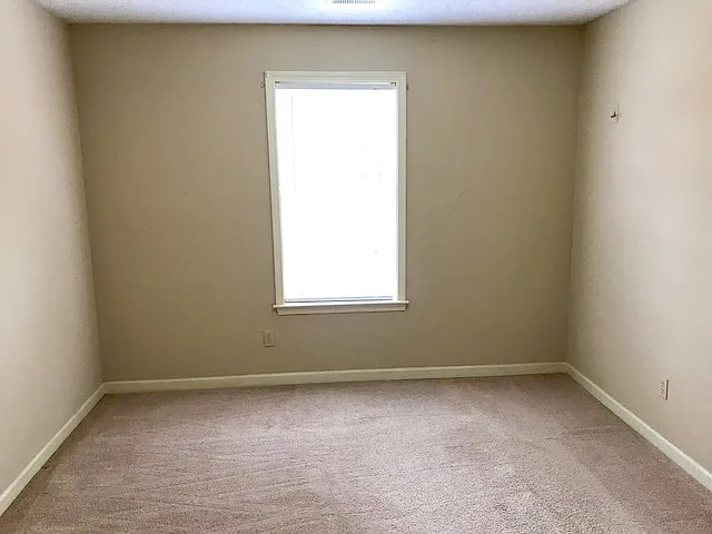 6806 Skylar Mill Ave — Photo 6