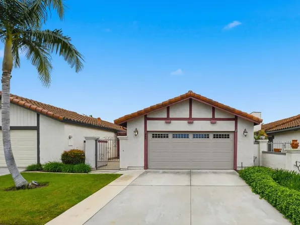 245 Smoke Tree Pl, Oceanside, CA 92057