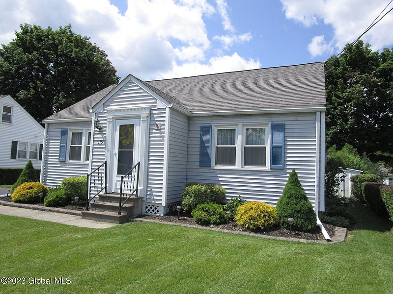 3rd image of 115 Sycamore Lane