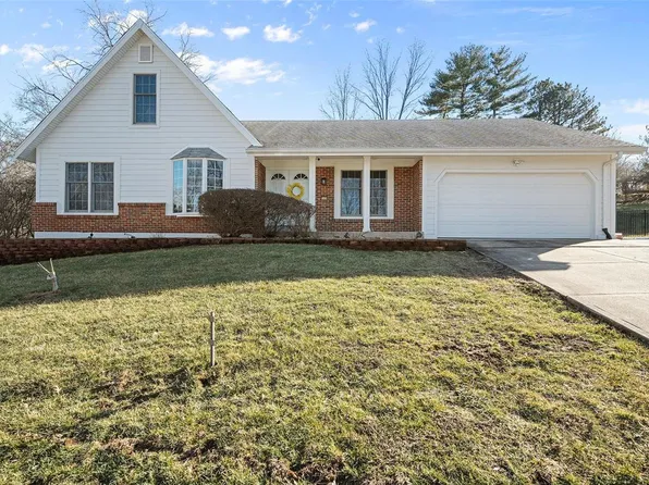 1378 Still House Creek Rd, Chesterfield, MO 63017