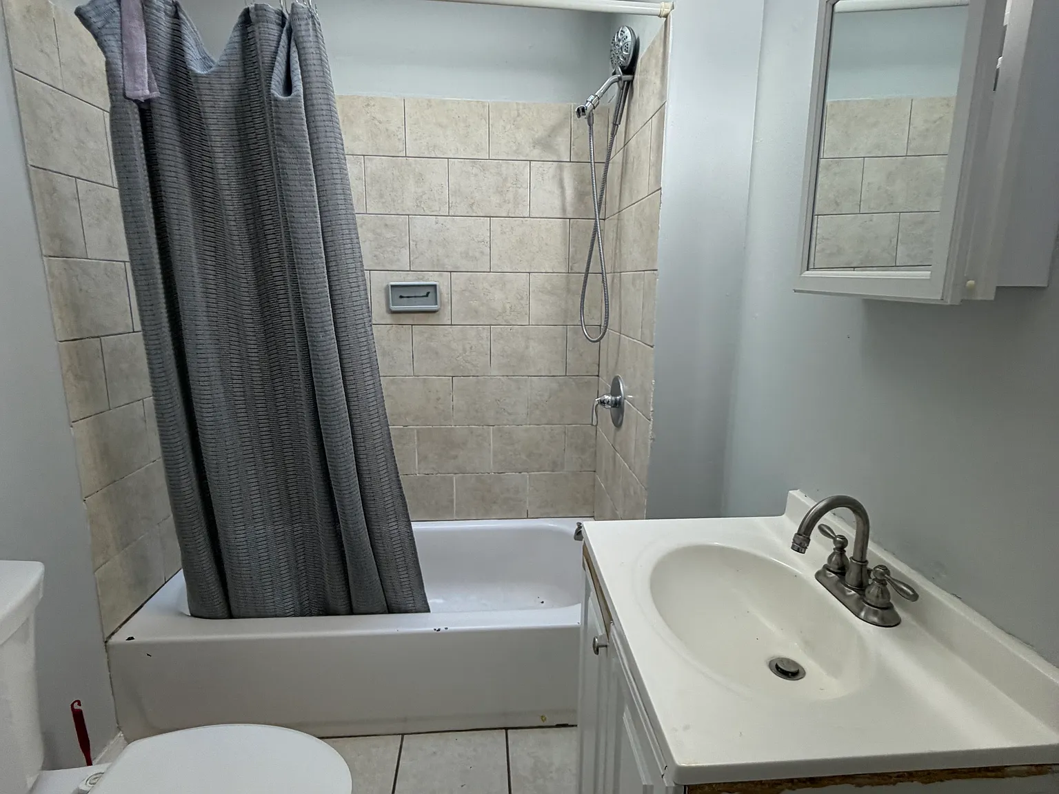 2 bed, $1,400 — Photo 4