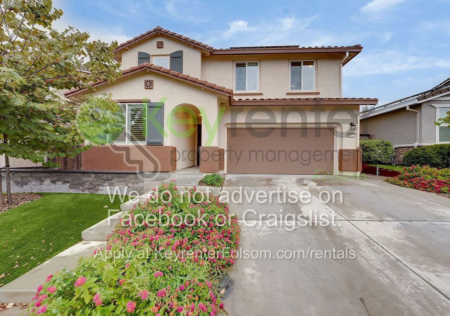 Stunning Newer Folsom Home with Spacious Loft & Upgraded Garage! — Photo 1