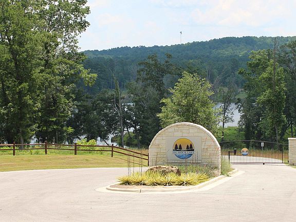 4th image of Marble Way Hall