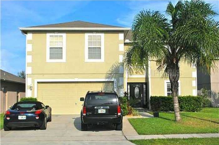 1st image of 4956 Fiske Cir