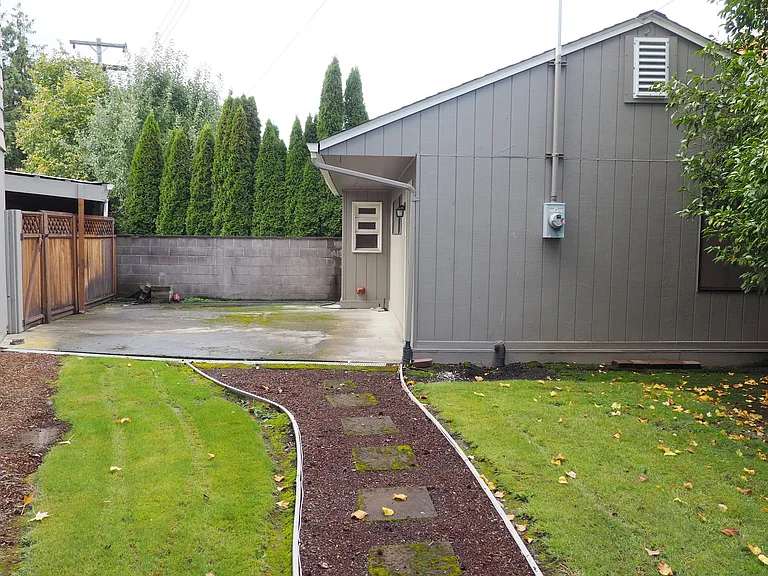 Beca Apartments — Photo 20