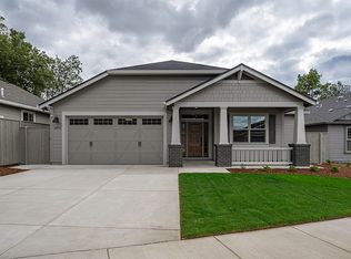 3972 Colorado Dr, Medford, OR 97504