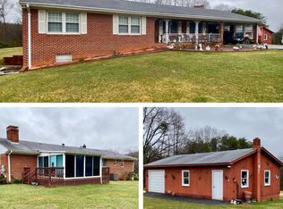 590 Farrar Bridge Ln, Shipman, VA 22971