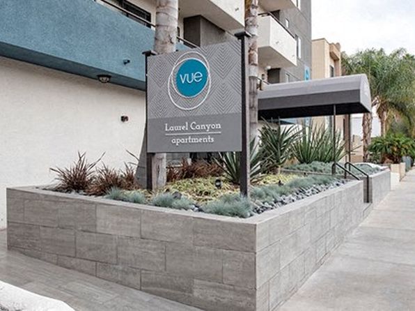 4950 Laurel Canyon Blvd #302