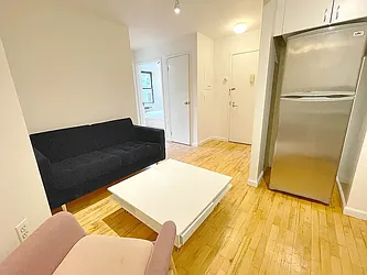 49 Ludlow Street, #3B