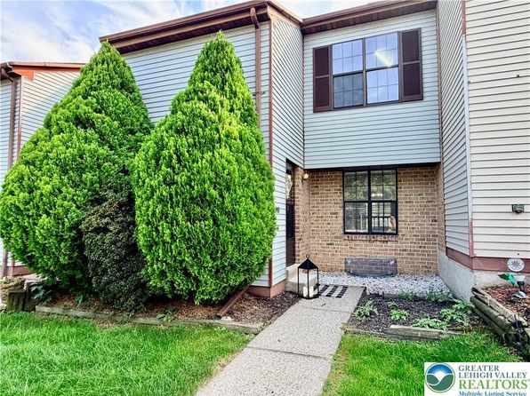 3418 Colonial Ct