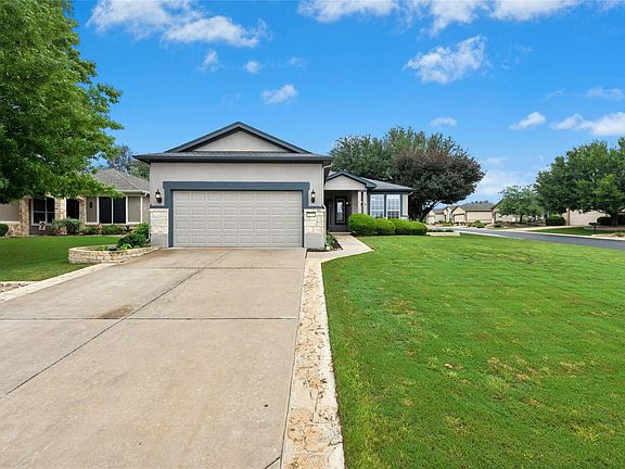 2nd image of 202 Palmetto Dr