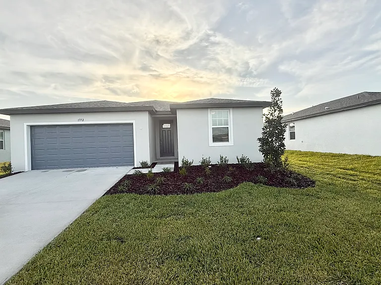 1772 Forest Run Ln — Photo 1