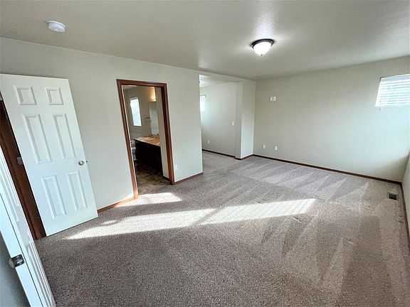 5th image of 11515 185th Street Ct E