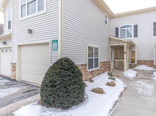 1151 Townline Rd UNIT 102, Lake Geneva, WI 53147