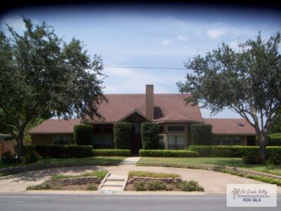 385 Calle Jacaranda, Brownsville, TX, 78520