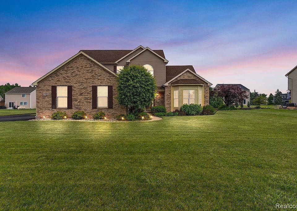 1st image of 7190 Westminster Cir