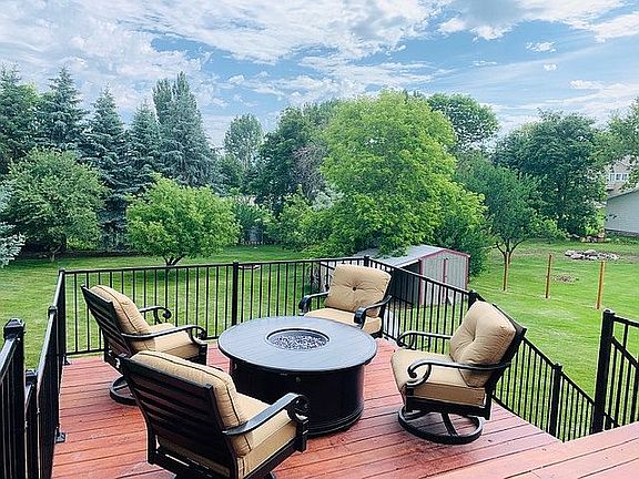 Lower back deck