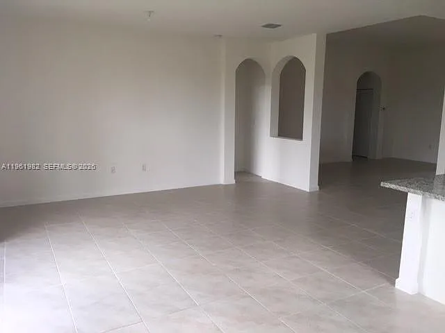 11842 SW 253rd Ter — Photo 7