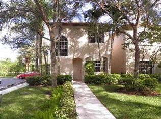 16045 Emerald Cove Rd, Fort Lauderdale, FL 33331
