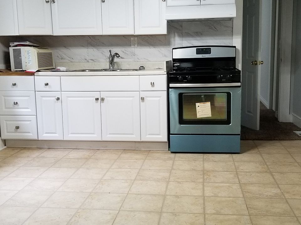 2nd image of 35W710 Woodlawn Ave APT 1,2,3