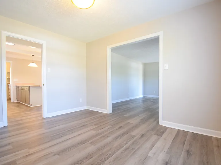 1509 Paisley Ave — Photo 18