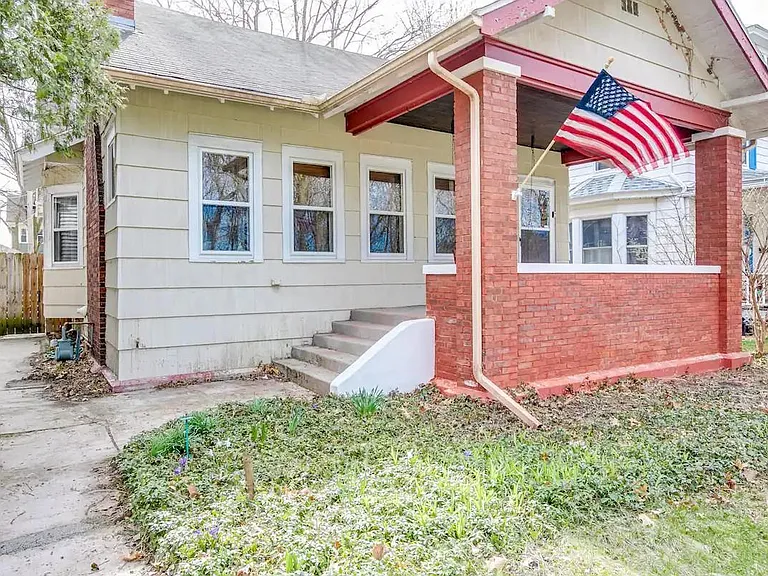 1033 Riverside Dr — Photo 28