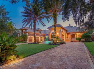 303 Signature Ter, Safety Harbor, FL 34695