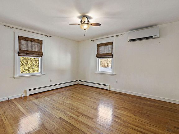 Downstairs bedroom