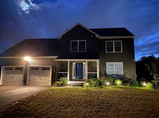 96 Post Office Rd, Enfield, CT 06082