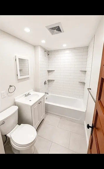 70 Adams St #70 — Photo 20
