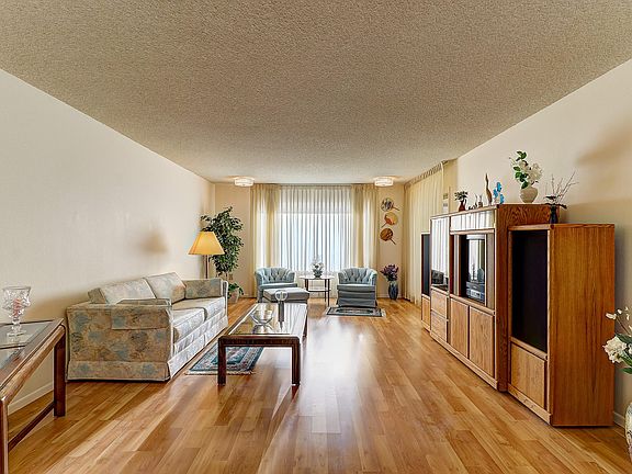 2nd image of 10413 W Signal Butte Cir