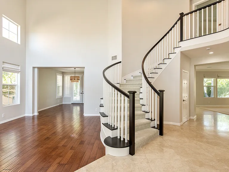 6 Westchester Ct — Photo 11