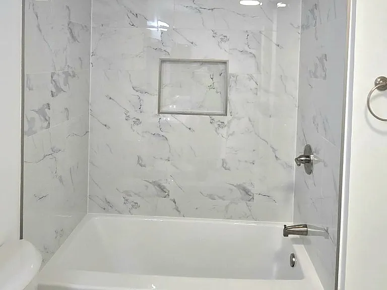 807 Stratford Way #C — Photo 11
