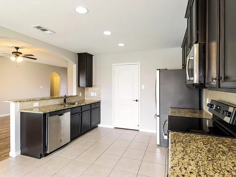 2720 Silver Sage Dr — Photo 8