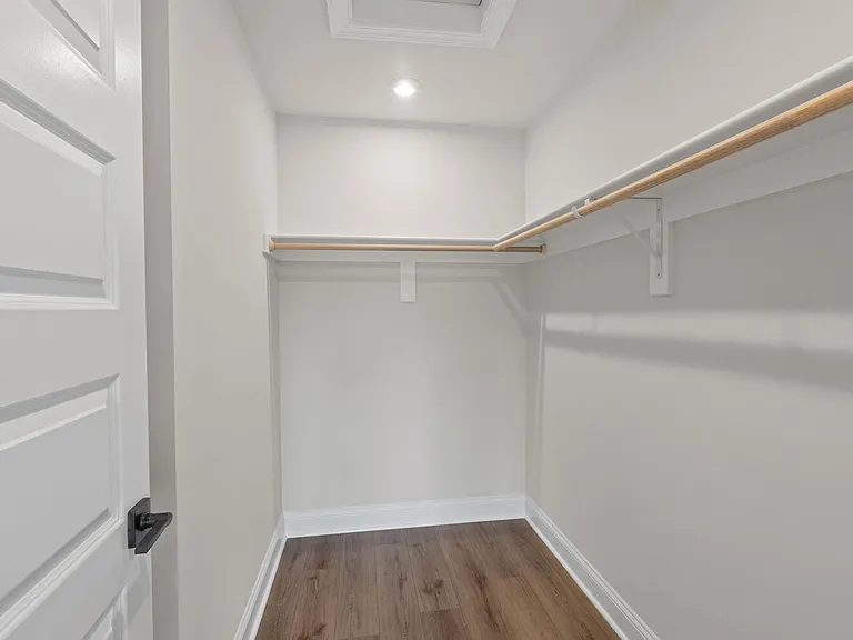 2234 Leeham St — Photo 17