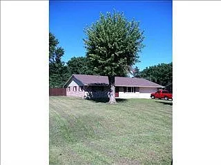 8933 Meadowlark Dr photo 1
