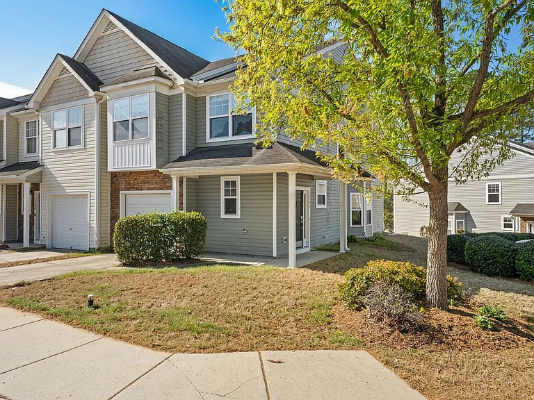 1326 Stone Manor Dr — Photo 19