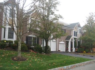 135 Spring Hill Cir, Wayne, NJ 07470