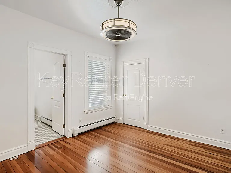 322 E Cedar Ave #A — Photo 11