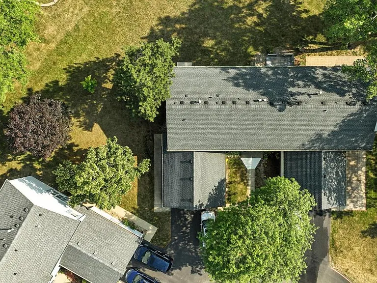 2621 Wingate Ct — Photo 33