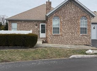 2255 Fox Run Cir, Findlay, OH 45840