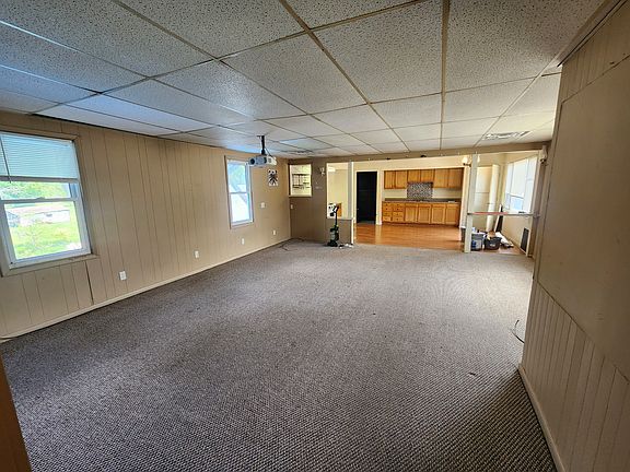 4th image of 9743 Wattsburg Rd #3