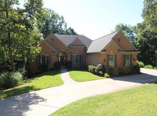 3348 Michelles Whisper, Cincinnati, OH 45245