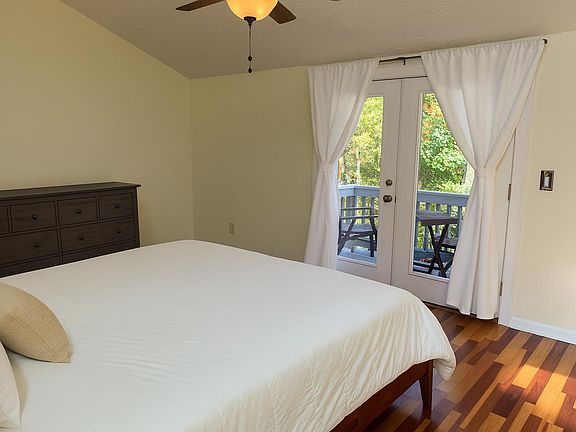 Loft with a walkout balcony