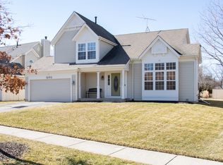 1696 Brigham Ln, Crystal Lake, IL 60014