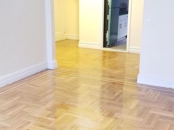 3rd image of 3511 Hull Ave APT 1B