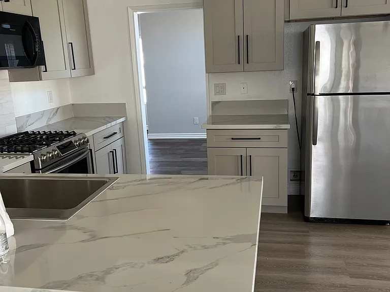21170 Lands End — Photo 13