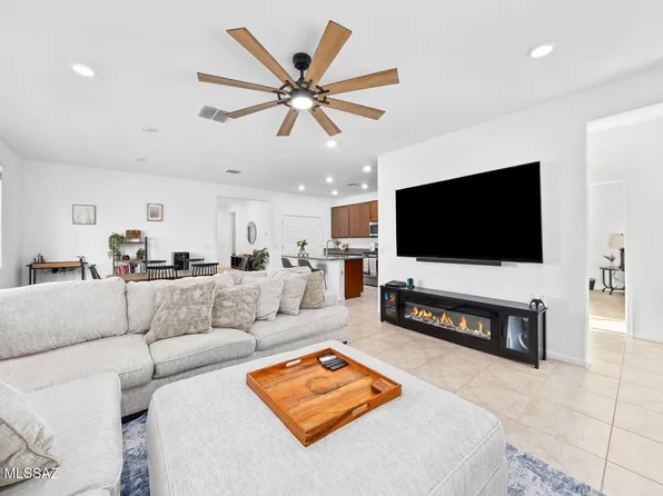 7860 S Ivy Hollow Ave, Tucson, AZ 85757