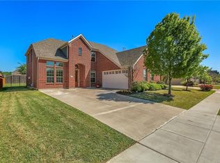 7105 King Ranch Rd, North Richland Hills, TX 76182