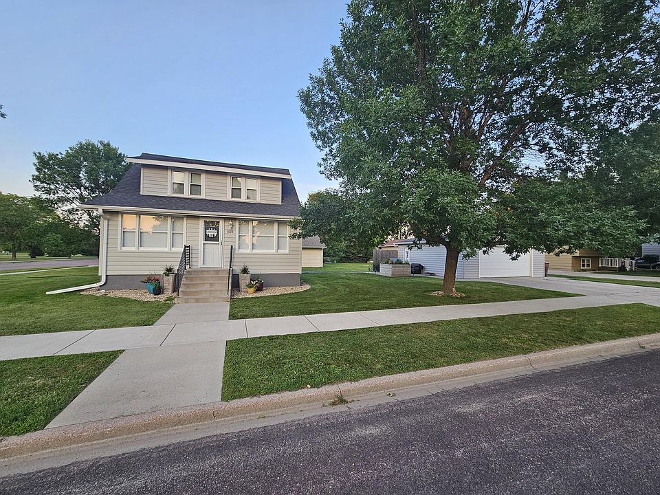 1st image of 1022 N Gamble St